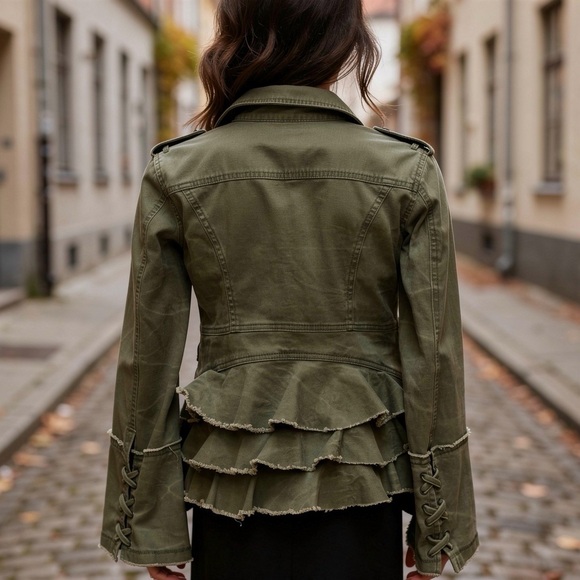 Free People - Picture 3 of 15